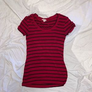 Short sleeve black and red striped t-shirt